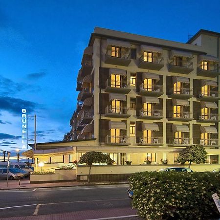 Hotel Brunella Λίντο ντι Καμαϊόρε Εξωτερικό φωτογραφία