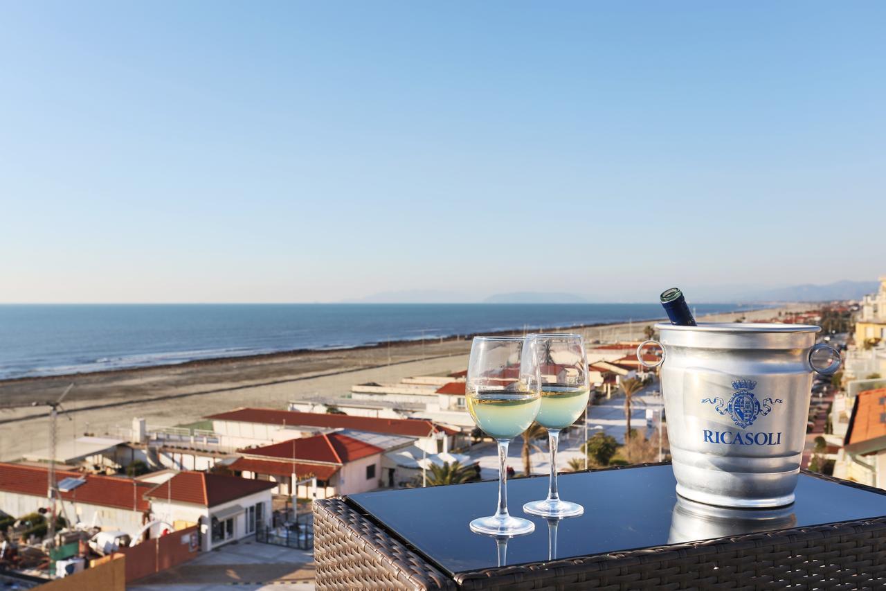 Hotel Brunella Λίντο ντι Καμαϊόρε Εξωτερικό φωτογραφία